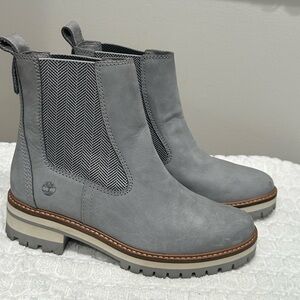 Timberland Women's Gray Chelsea Boots size 9